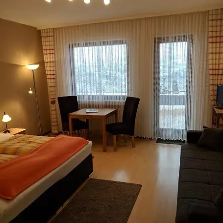 Haus Am Grasberg 招待所 波彭豪森