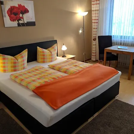 Haus Am Grasberg 招待所 波彭豪森