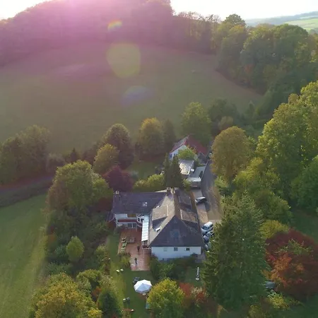 Haus Am Grasberg 招待所 波彭豪森