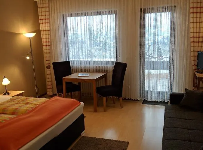 Haus Am Grasberg 招待所 波彭豪森